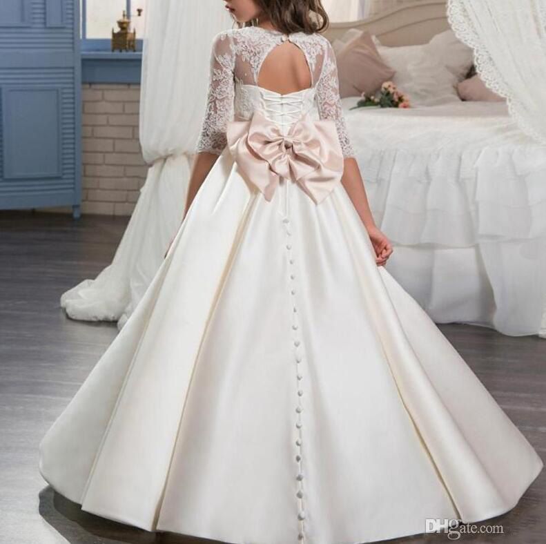 Compra Elegante Vestido De Moda Para La Primera Comunión Santa Para Niñas  Con Mangas Cuello De Encaje Con Espalda Abierta Satén Vestido Para Niñas  Con Flores Con Lazo Barato | Entrega Rápida