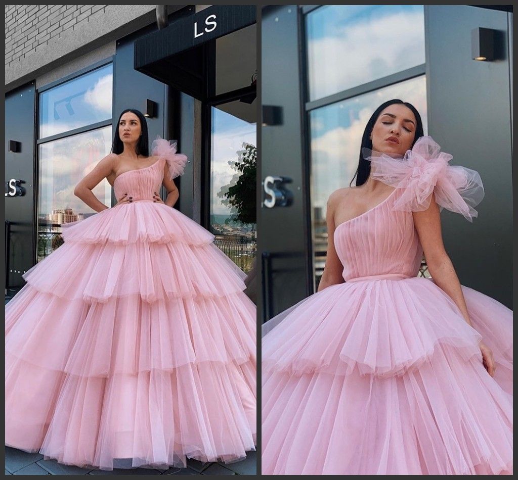 unusual prom dresses 2019