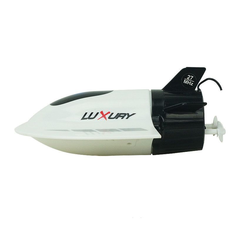 remote control boats and submarines