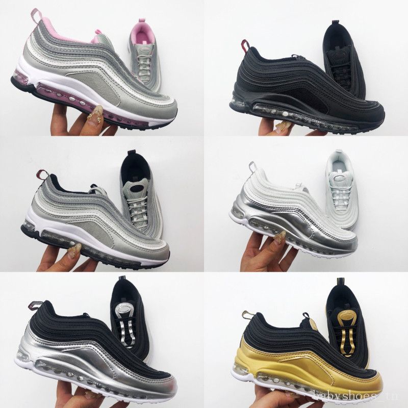 boys wide running shoes