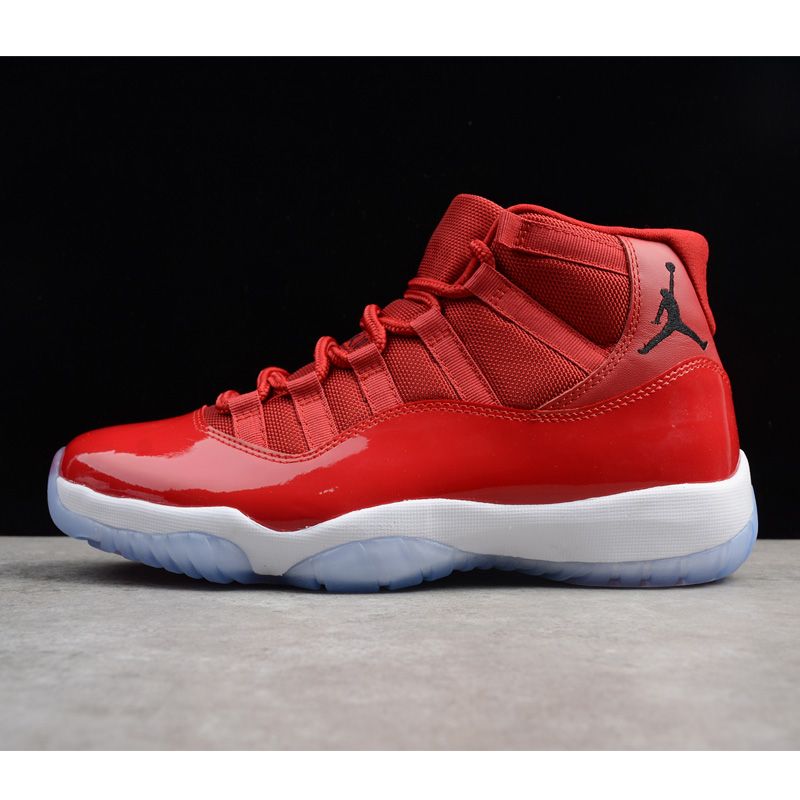 adidas Men's Ultra Boost Sportsmans Warehouse