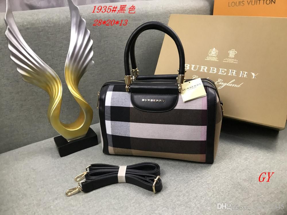 Burberry handbag 2019 2025