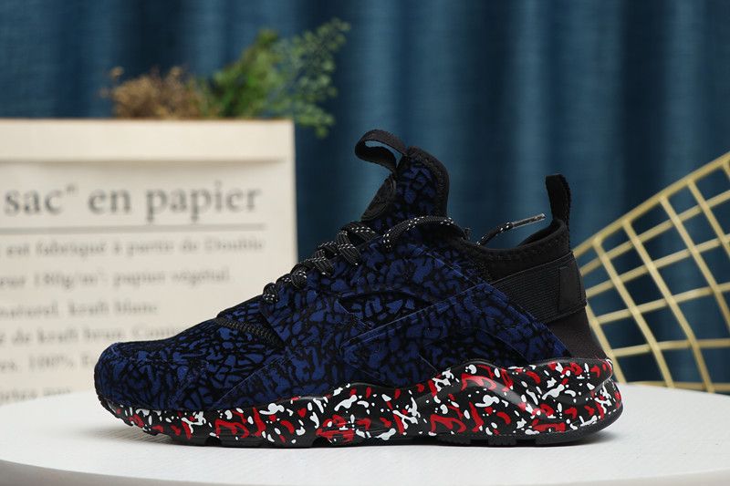 mens huarache trainers