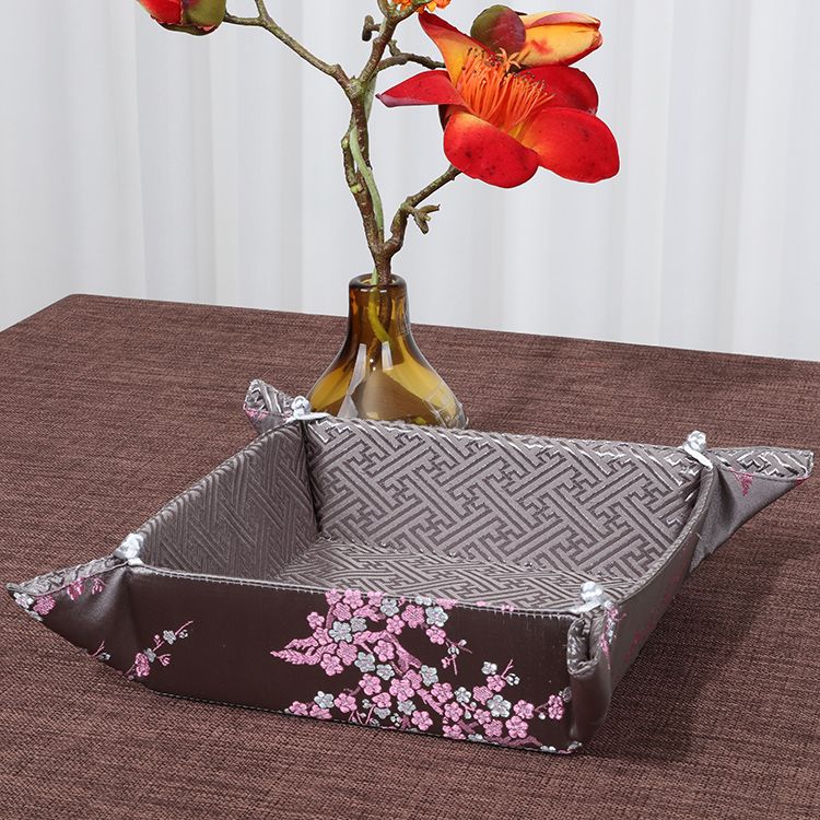 Satin Al Vintage El Yapimi Meyve Icin Buyuk Dekoratif Kutu Seker Saklama Kutusu Hediyeler Ipek Brocade Cince Dugum Ev Dugun Dekorasyon Kutusu 1 Adet Tl87 51 Dhgate Comda