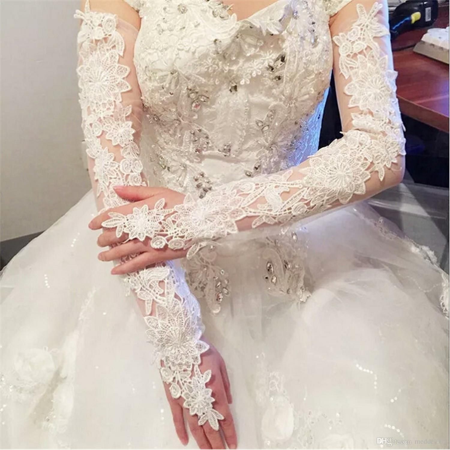 ivory wedding gloves