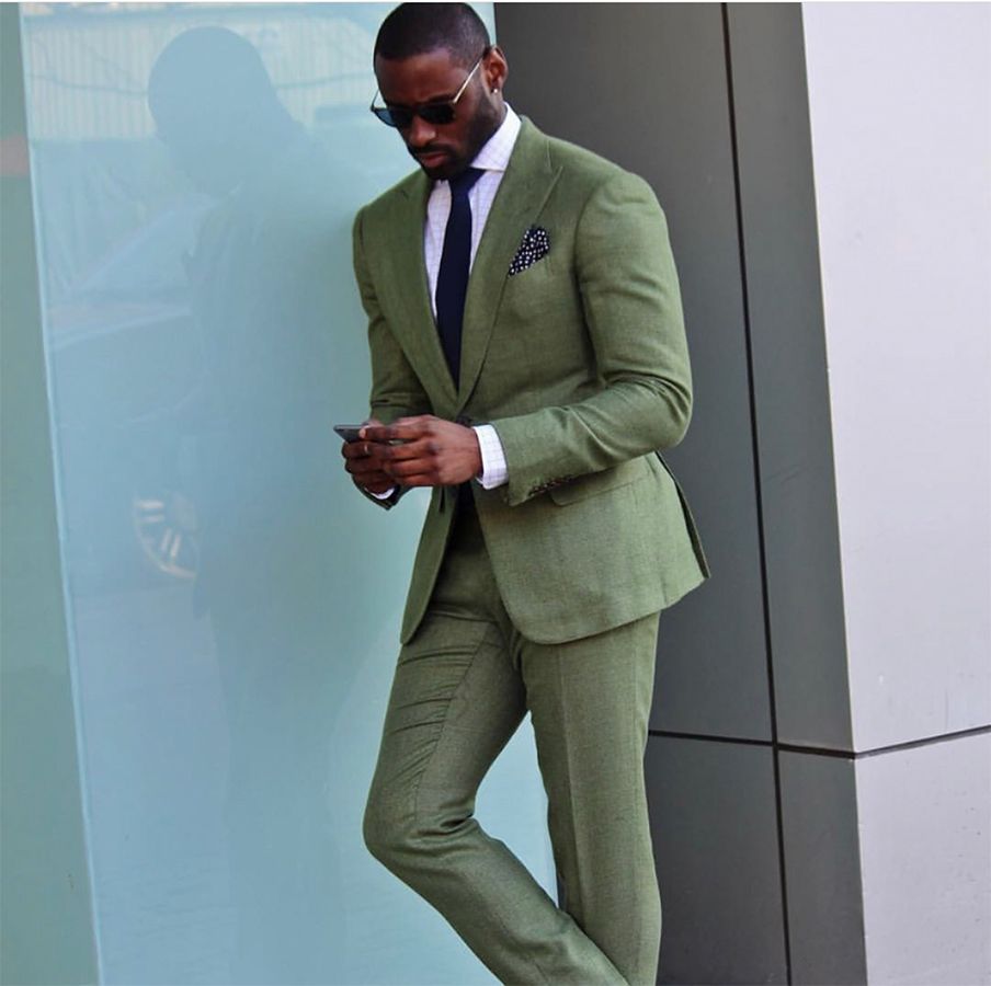 Acquistare Smoking Da Smoking Di Classe Verde Il 2020 Abiti Da Sposo  Aderenti Su Misura Spacco Laterale Abiti Il Ballo Di Promenade Su Misura  Giacca + Pantaloni + Cravatta Groom Father Suit