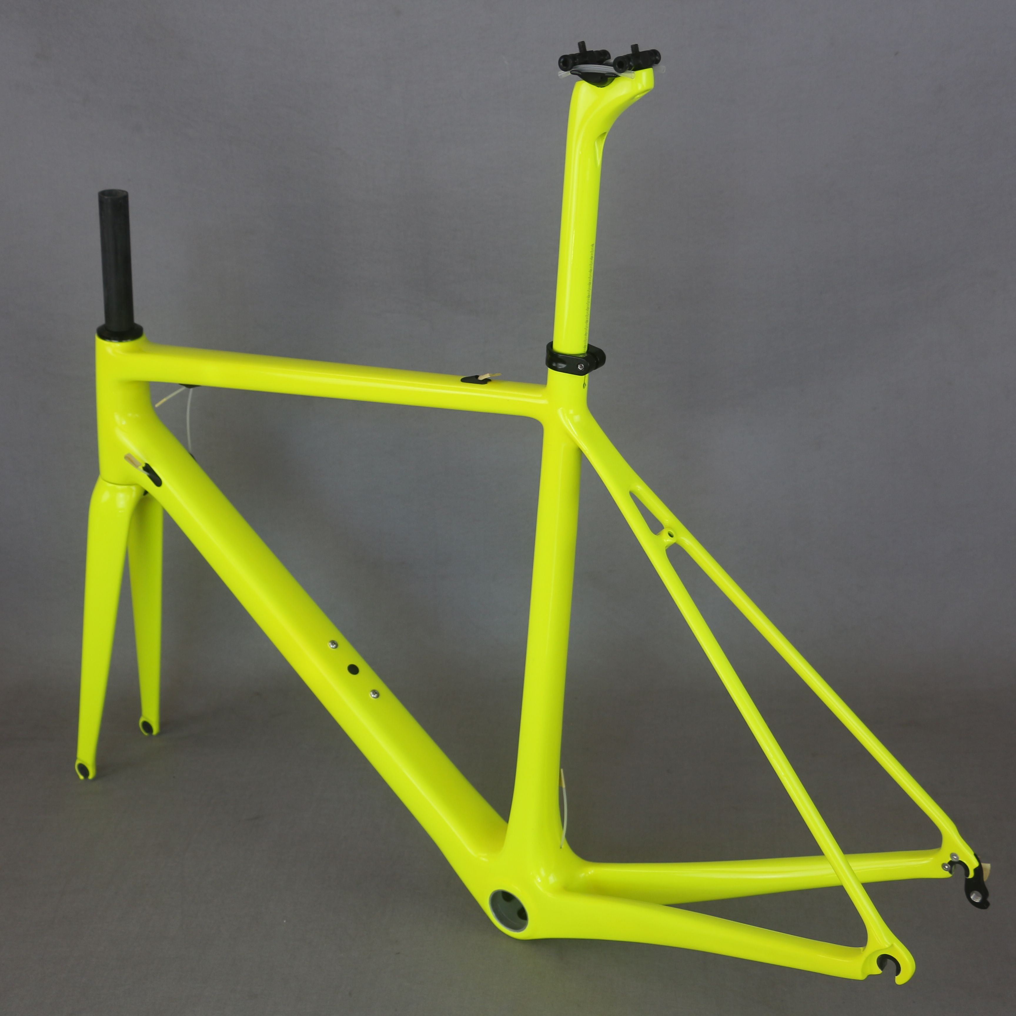 fm066 carbon frame