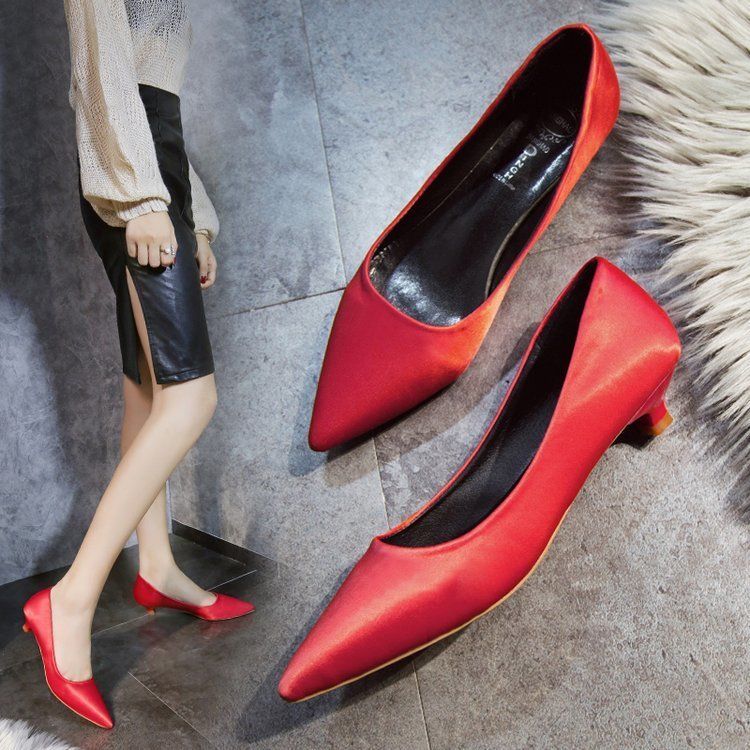 pointed low heel
