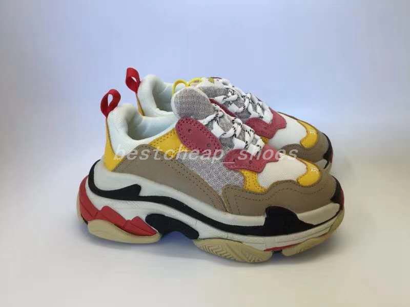 Balenciaga Triple S Runners 2019 Scarpe Bambini Di Lusso Sneakers Triple  Bambini Big Kids Paris Triple S Bambini Che Corrono Scarpe Casual Ragazze  Dei Ragazzi Formatori 28 35 Da Bestcheap_shoes, 117,12 € | It.Dhgate.Com