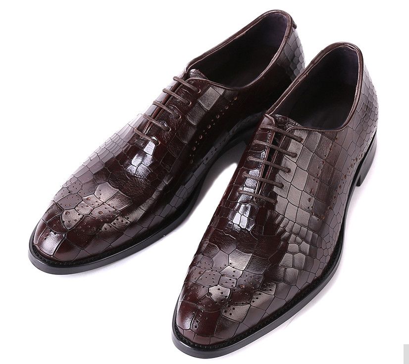 Mannen Trouwschoenen Mens Oxfords Klassieke Italiaanse Heren Lederen  Oxfords Jurk Schoenen Mannelijke Puntschoenen Lage Top Lace