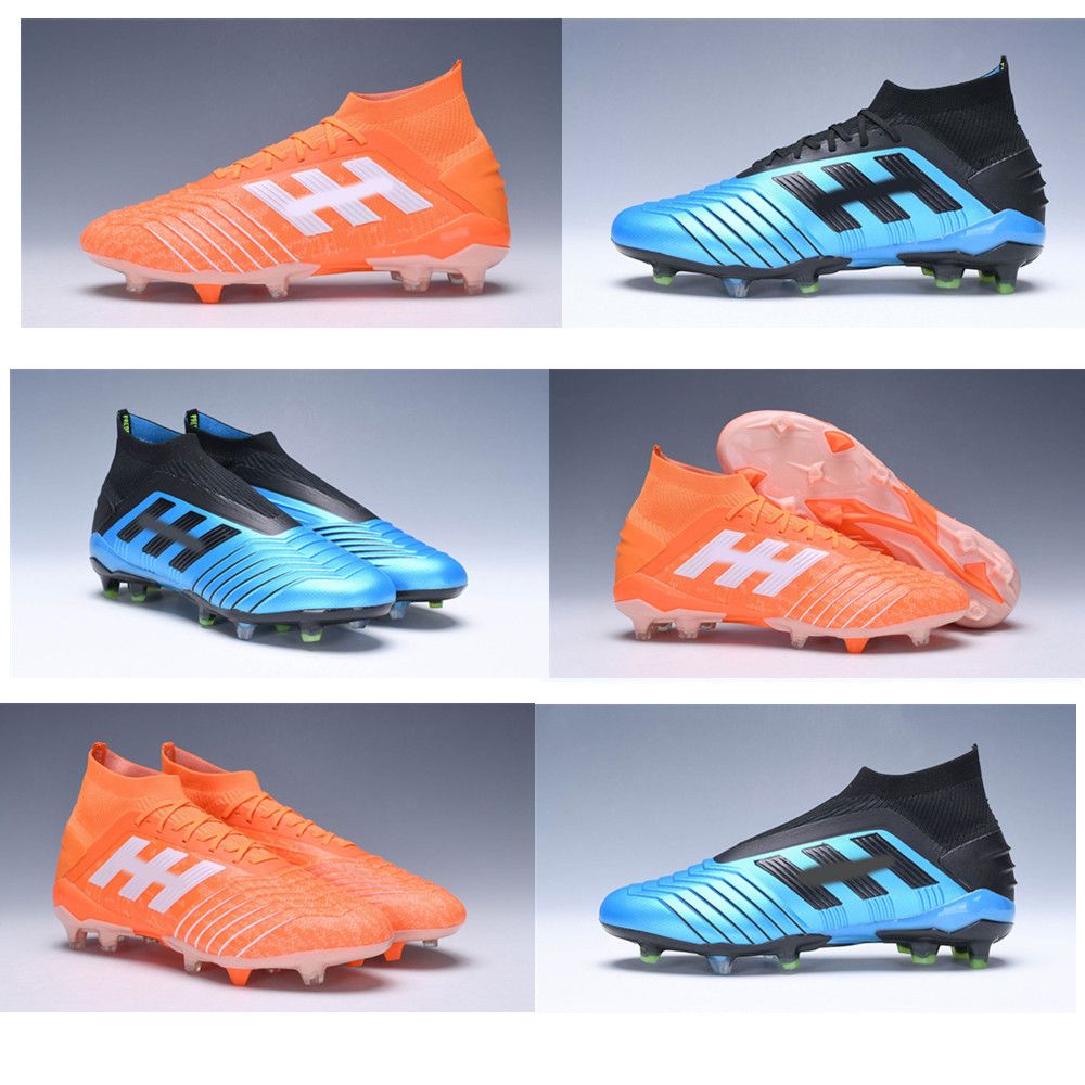 gold bottom soccer cleats