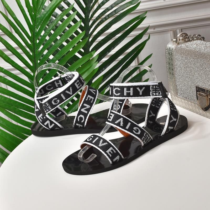 sparx sandal price 400