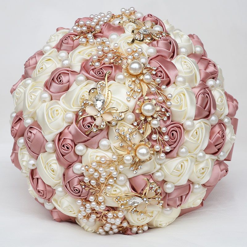 rose bouquets for bridesmaids