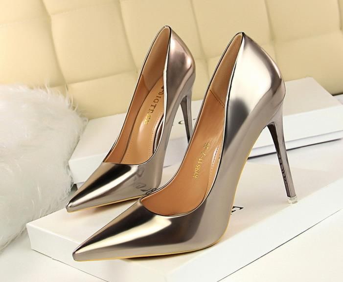 size 4.5 high heels