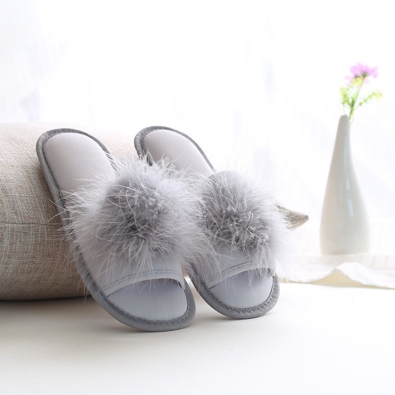 furry house shoe boots