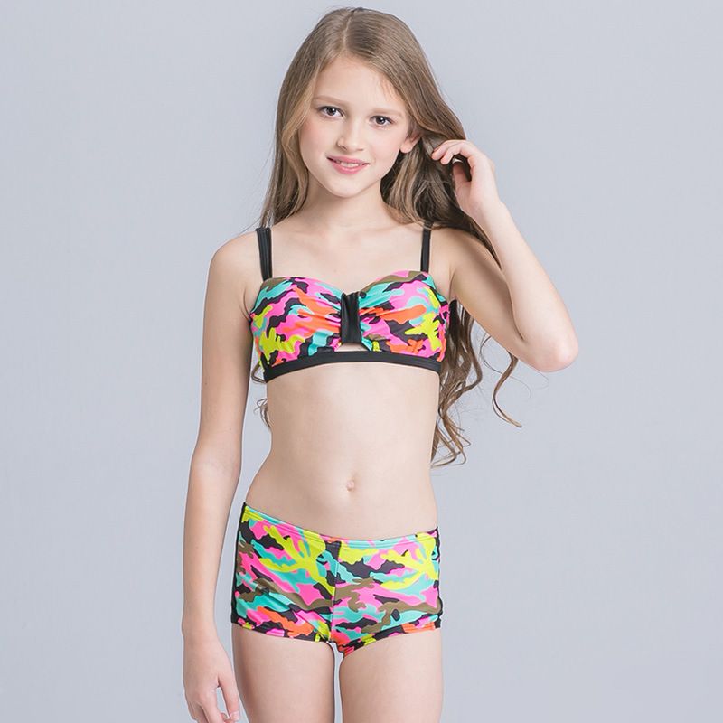 girls in bikini bathing suits