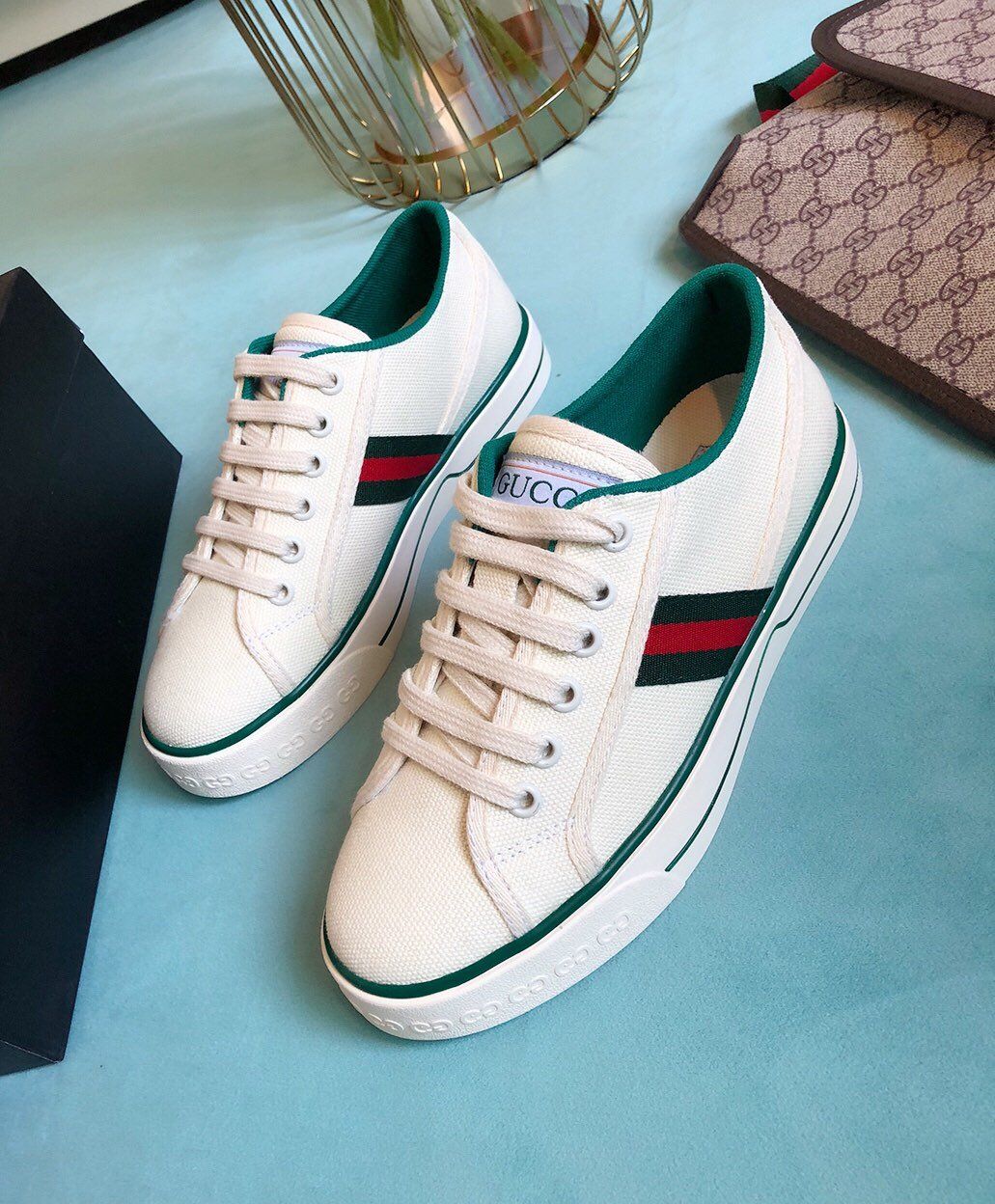 2019 GUCCIGG Top Quality Luxury Designers Leather Ace Shoes Mens Womens  Shoes Luxury Casual Shoes Classic Stripes With Box Dust Bag From  Fangyan2020,    