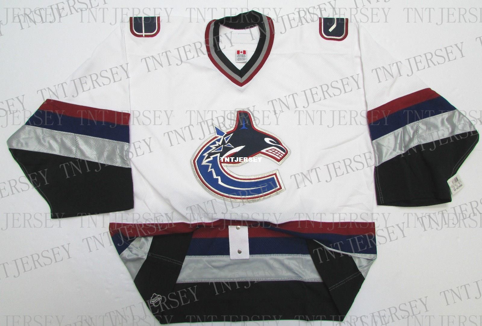 canucks away jersey