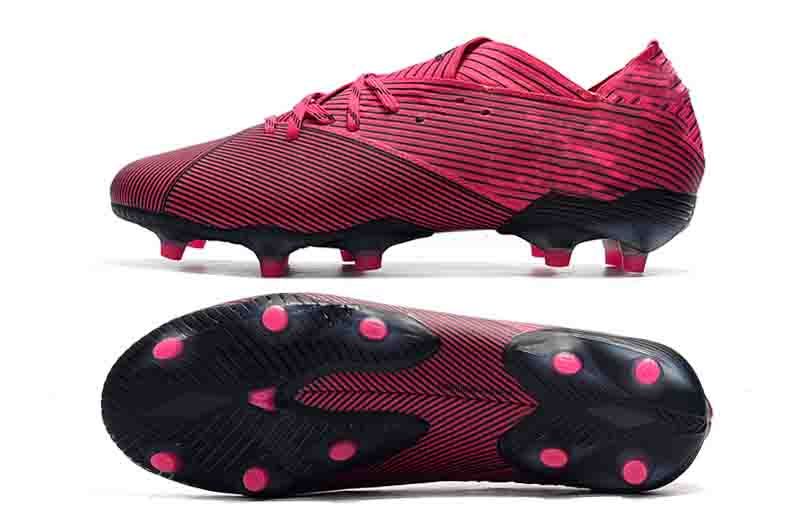 messi pink boots