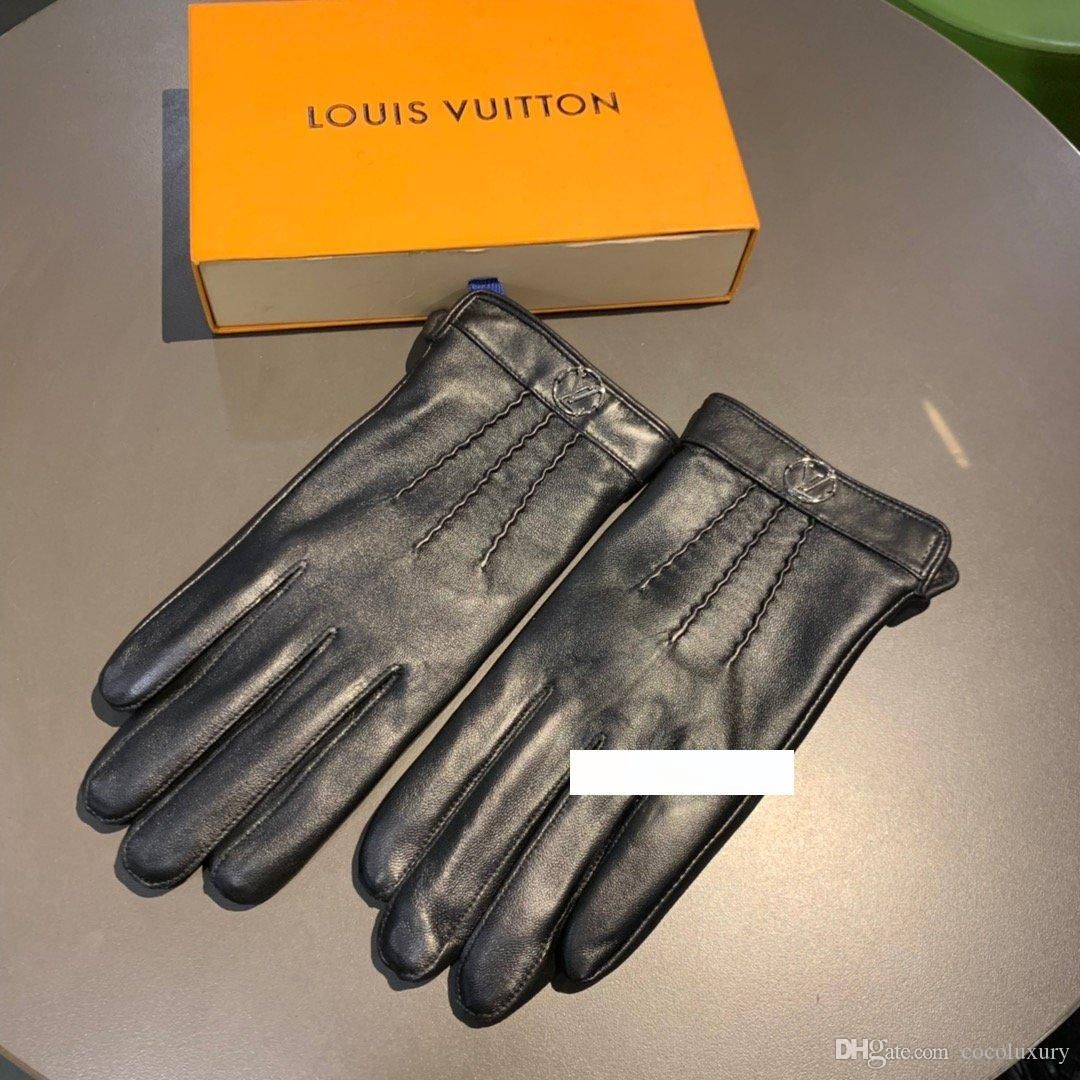 2019 Winter Top Quality Luxuries Designers Men Womens Brand Genuine Leather  Gloves Fashion Handschuhe Sheepskin Gants Guantes L02 From Friday_store,  $54.73