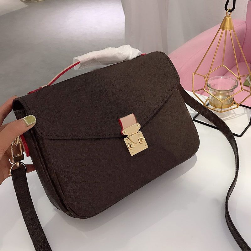 small classic handbolsa