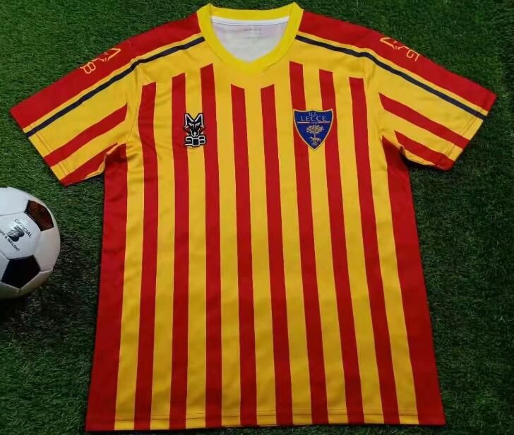 lecce fc kit