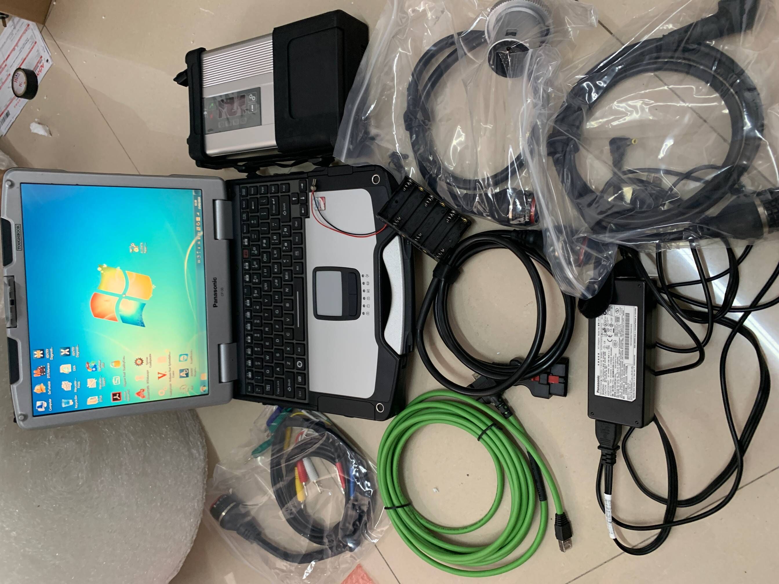 MB Star C5 For Mercedes Benz Diagnostic Tool With Toughbook CF30 Laptop