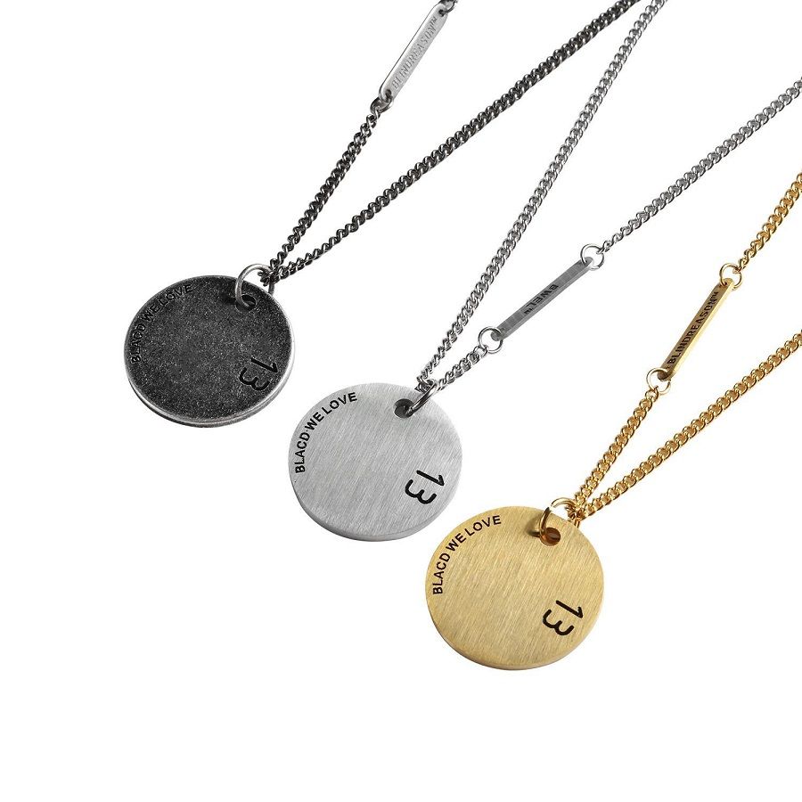 Fashion Jewelry Men Round Card Charm 
