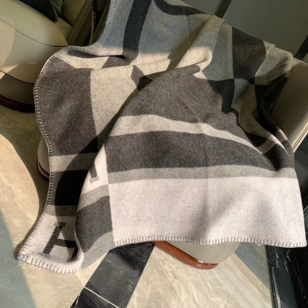 indoor outdoor travel blanket