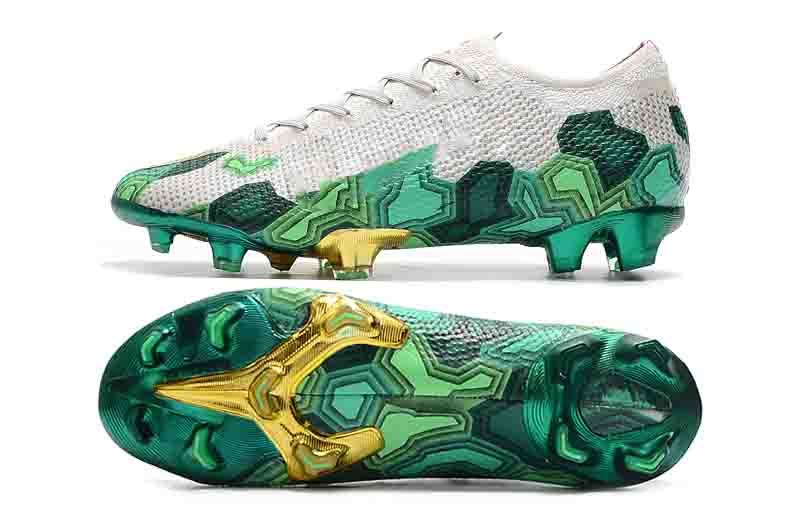 ICOMPRE 2 DE CADA CAJA tenis de futbol cr7 verdes Y OBTENGA UN 70% DE  DESCUENTO!