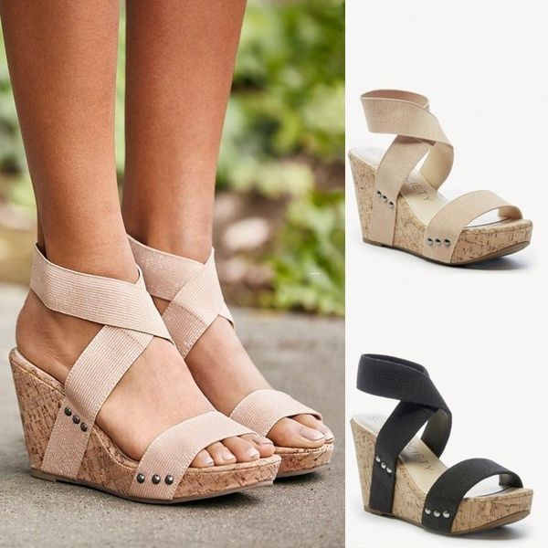 comfortable nude wedges