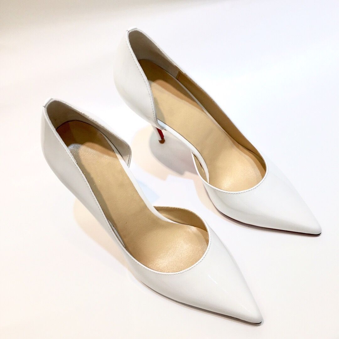 white leather pumps dress shoes