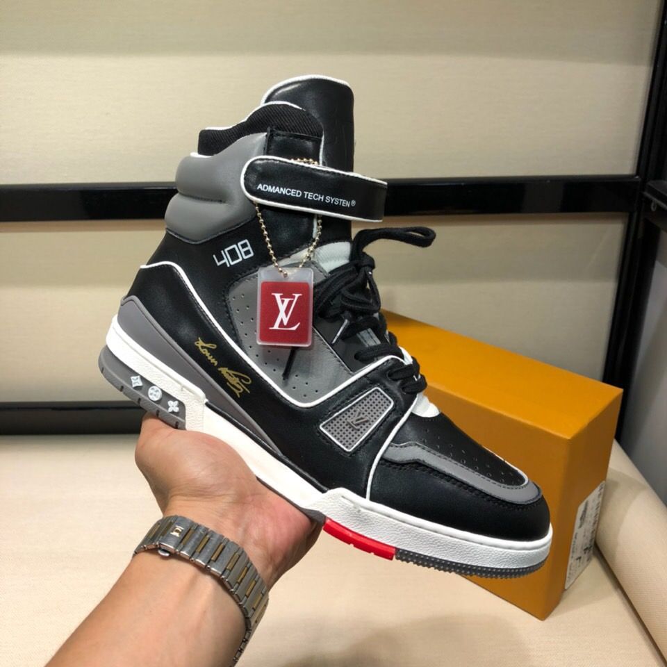 trendy mens sneakers 2019