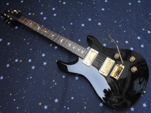 Compre Negro PRS Custom 22 24 Modelos Guitarra Eléctrica Los Cambios Se  Pueden Personalizar Según Sea Necesario A 250,16 € Del Laomajita |  Es.Dhgate.Com