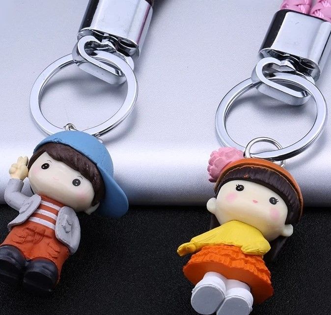 boy and girl keychain