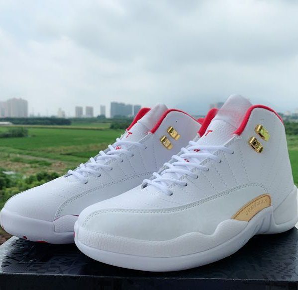 white red gold 12s