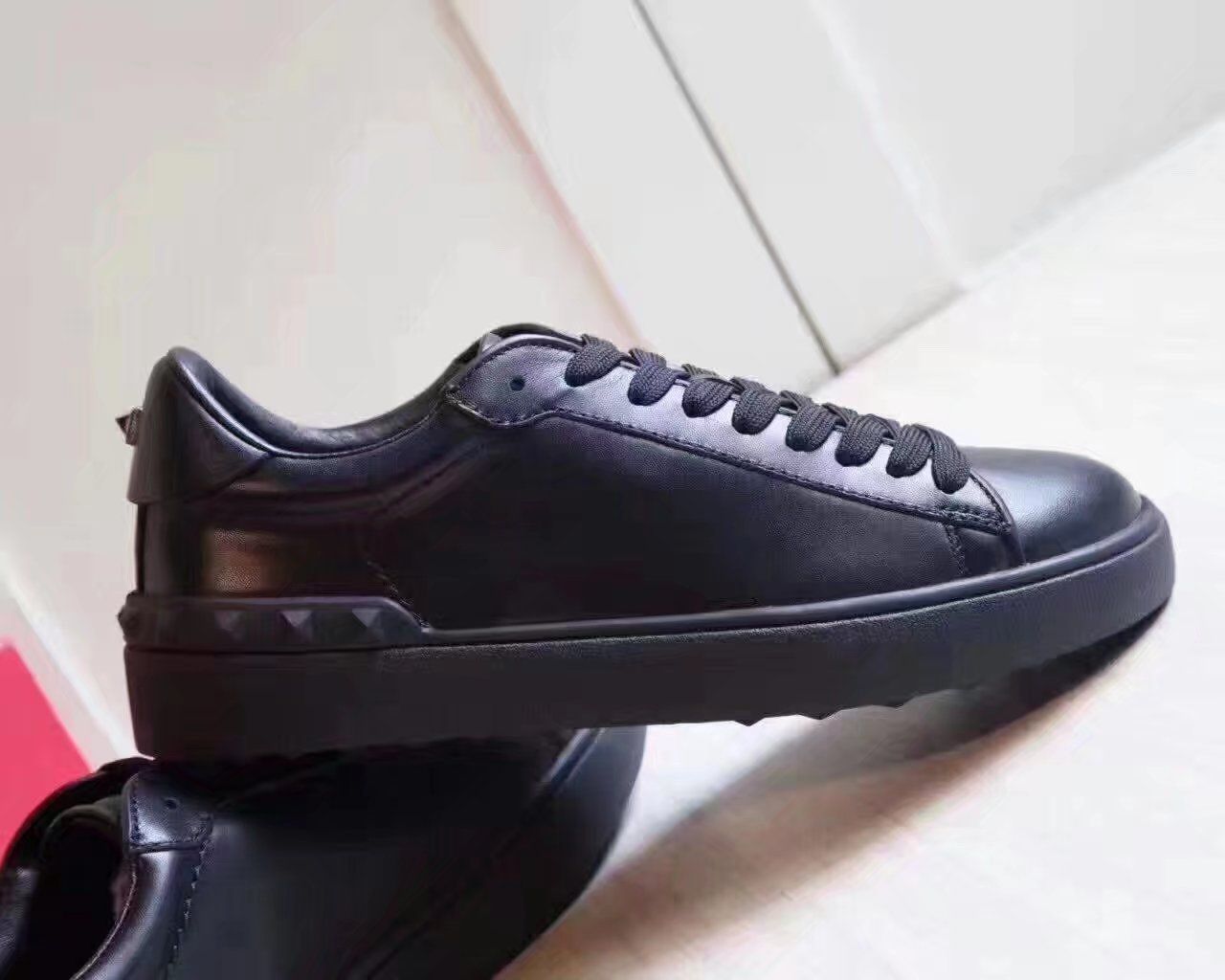 valentino shoes dhgate