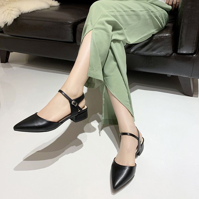 low closed toe heels