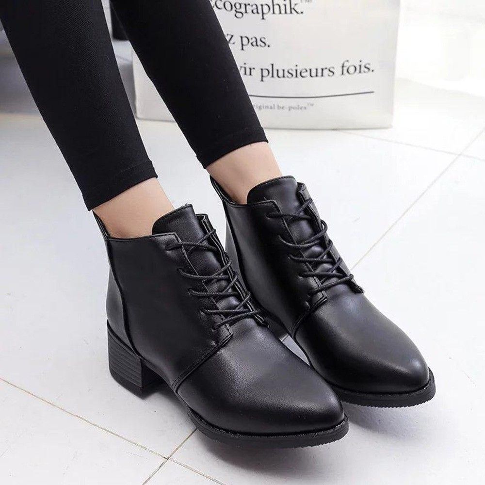 stivaletti stringati vintage