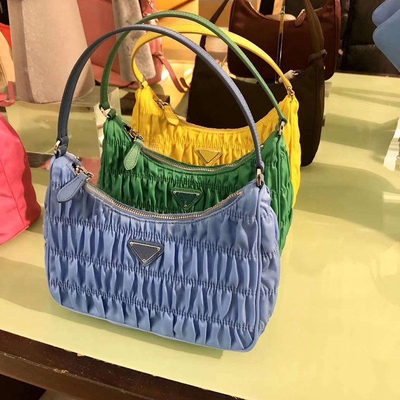 baguette style purse