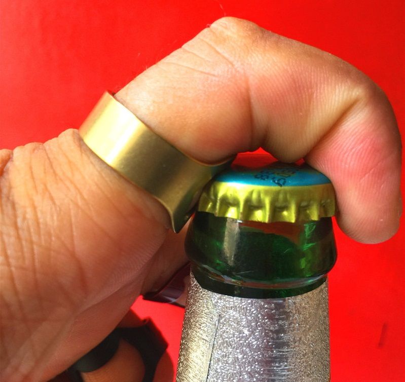 2021 Stainless Steel Ring Opener Creative Beer Bottle Opener Ring
