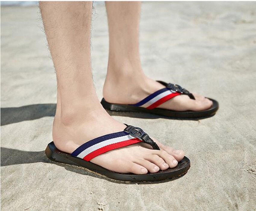 Compra 2019 Sandalias De Diseño Sandalias De Playa Para Hombres  Diapositivas De Diseñador Sandalias A Rayas De Marca Moda Zapatillas De  Deporte Chanclas Chanclas 35 45 Zapatillas De Casa Barato | Entrega