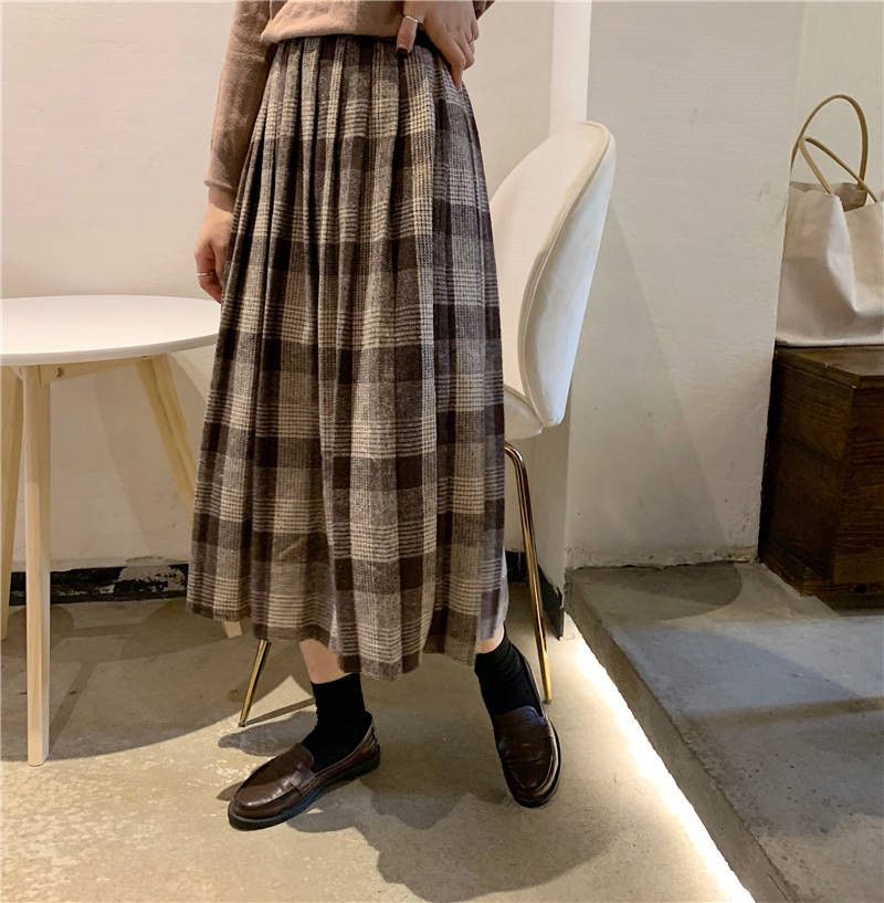 2020 Vintage Elegant Plaid Pleated Skirt Winter Fashion Women
