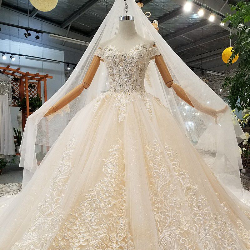 discount wedding items