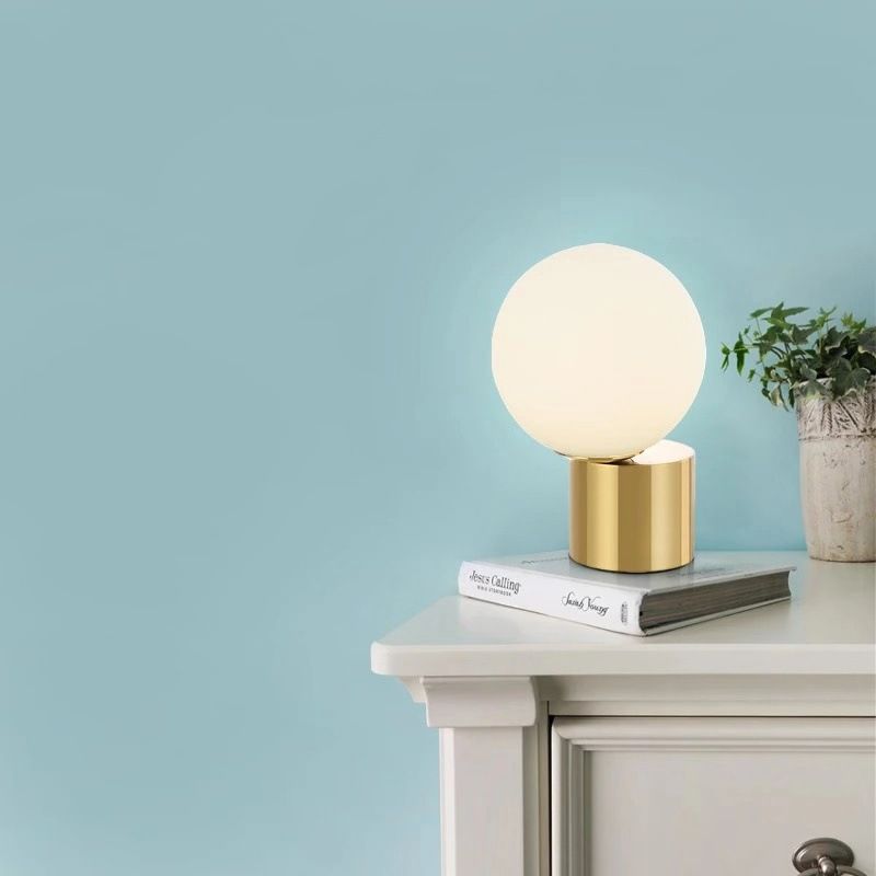 spherical table lamp