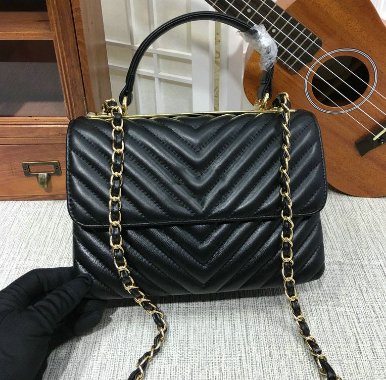 Black Lambskin V Quilted Chevron Flap Handbag With Top Handle 57213 ...