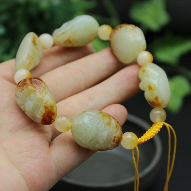 Details about   Natural seeds of Xinjiang Hetian jade seed Carved Lohan beads Jade Necklace 
