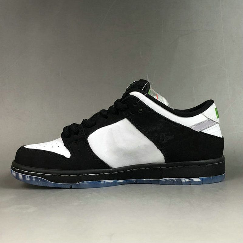 sb dunk low panda