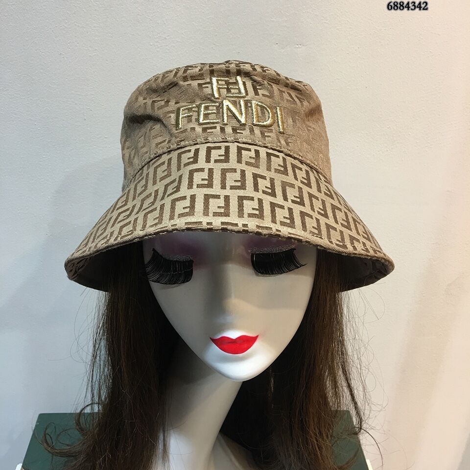 Luxury Wholesale Unisex Outdoor Bucket Hats Louis Vuitton's Designer  Adjustable Washed Cotton Cap Foldable - China Replicas Hat and Fashion Bucket  Hat price