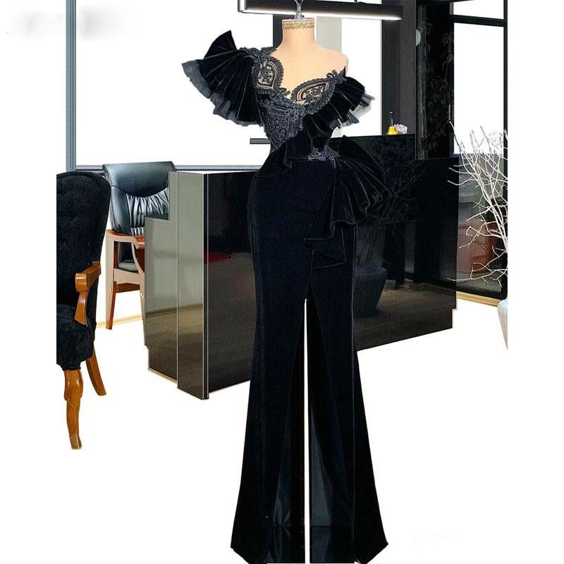 Black Velvet Jumpsuits Prom Dresses 2020 Jewel Neck Lace Appliqued ...